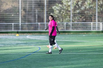 Bild 25 - wCJ VfL Pinneberg - SSV Rantzau : Ergebnis: 0:0